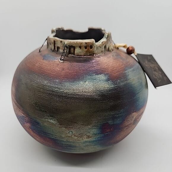 Raku Art Pueblo Jar Pottery Jeremy Diller Iridescent Pot Signed Artist Vase